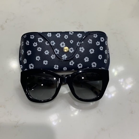♠️ Kate Spade Black Havana Sunglasses - Picture 8 of 11
